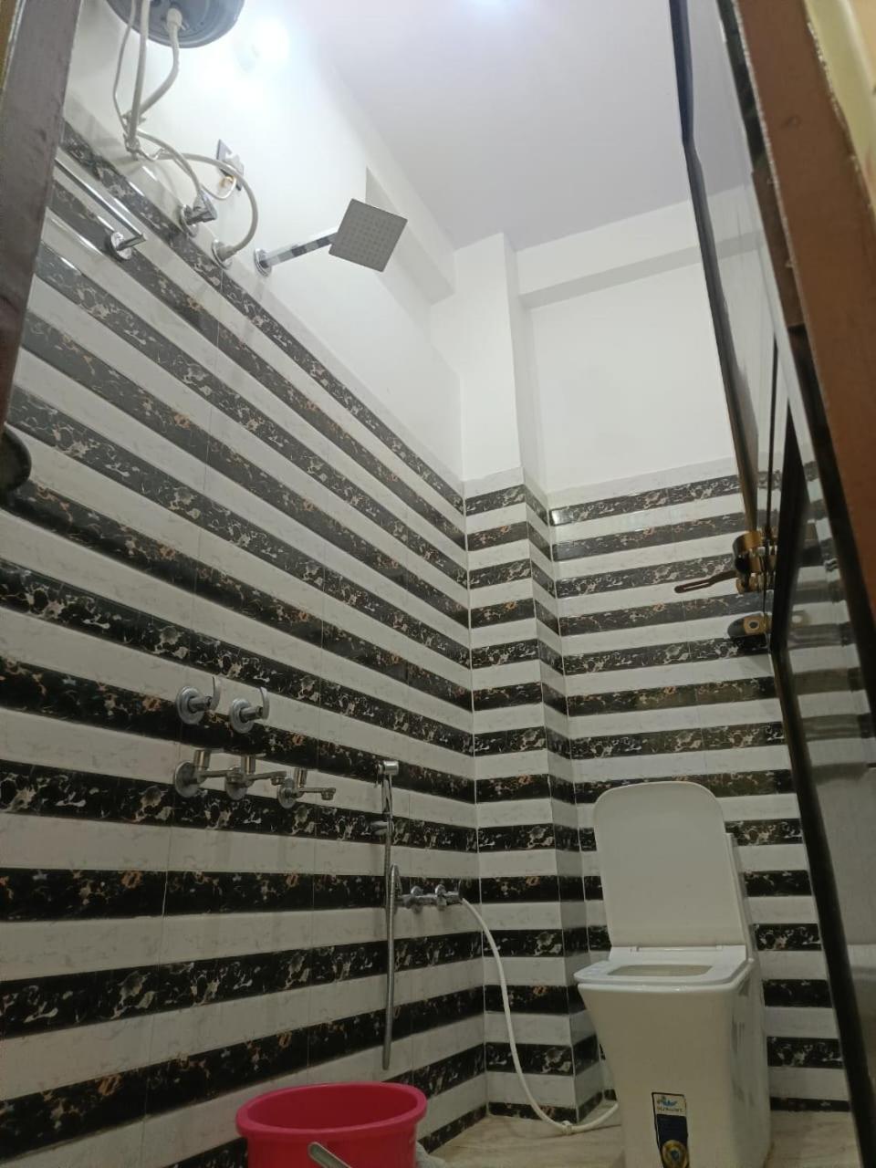 Shree Hari Guest House Ayodhya Exteriör bild